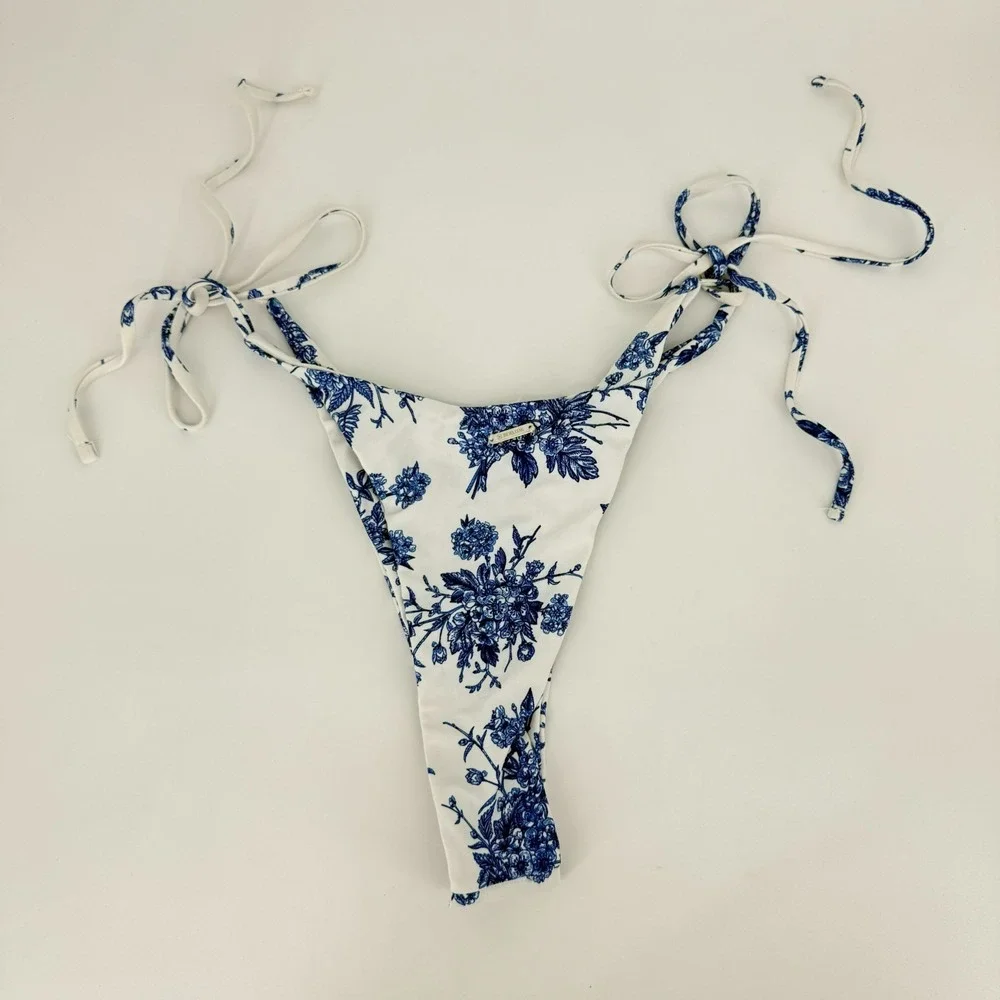 Berlook Blue Floral Bikini Bottom Small Cottagecore Coastal Chinoiserie Side Tie